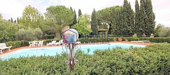 5 rooms House in Terricciola, Italy No. 216408 14