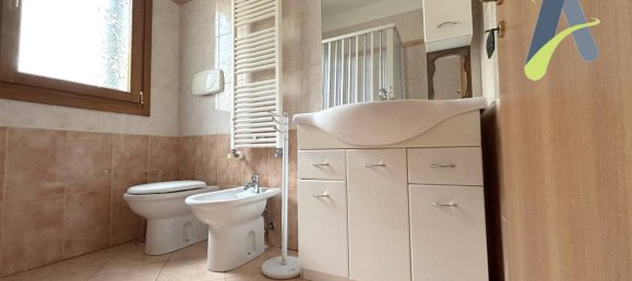 2 bedrooms Apartment in Mira, Italy No. 259534 16