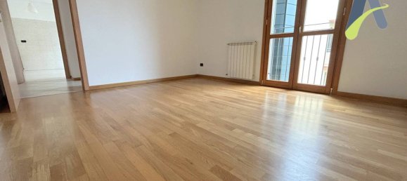 2 bedrooms Apartment in Mira, Italy No. 259534 10