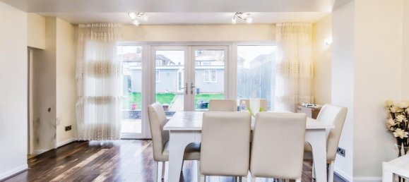 5 Schlafzimmer Haus in New Addington, United Kingdom, Nr. 8101 14