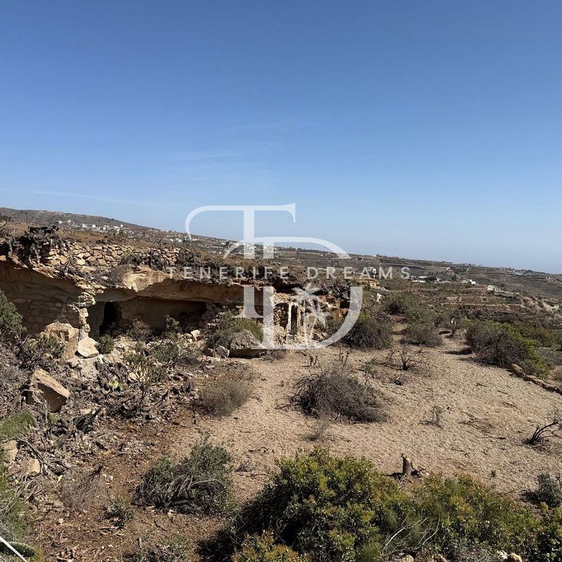  قطعة أرض في Granadilla de Abona, Spain 5739متر مربع رقم 244070