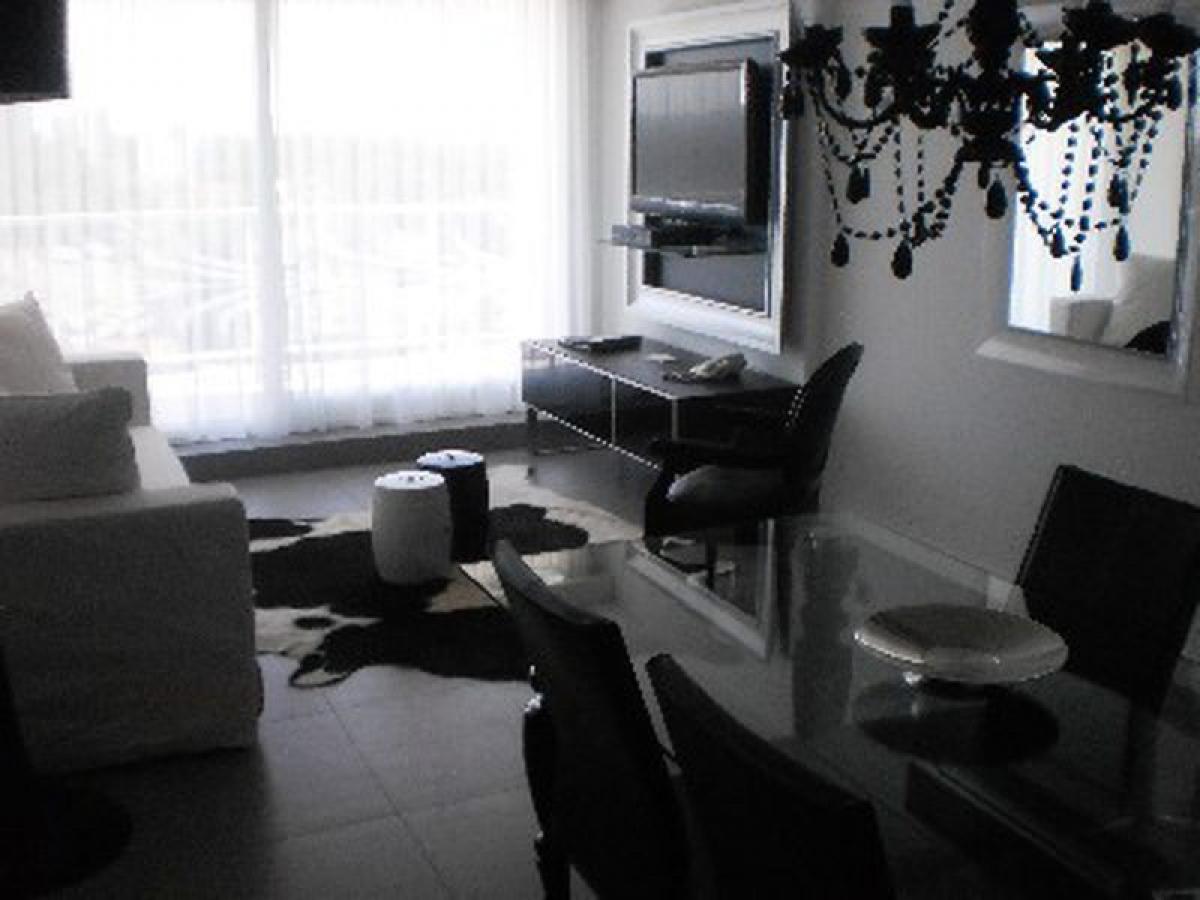 Apartamento T2 em Maldonado, Uruguay N.º 10346