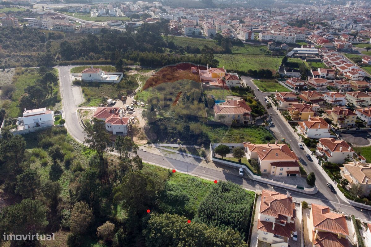 536m² Land in Caldas da Rainha, Portugal No. 91736