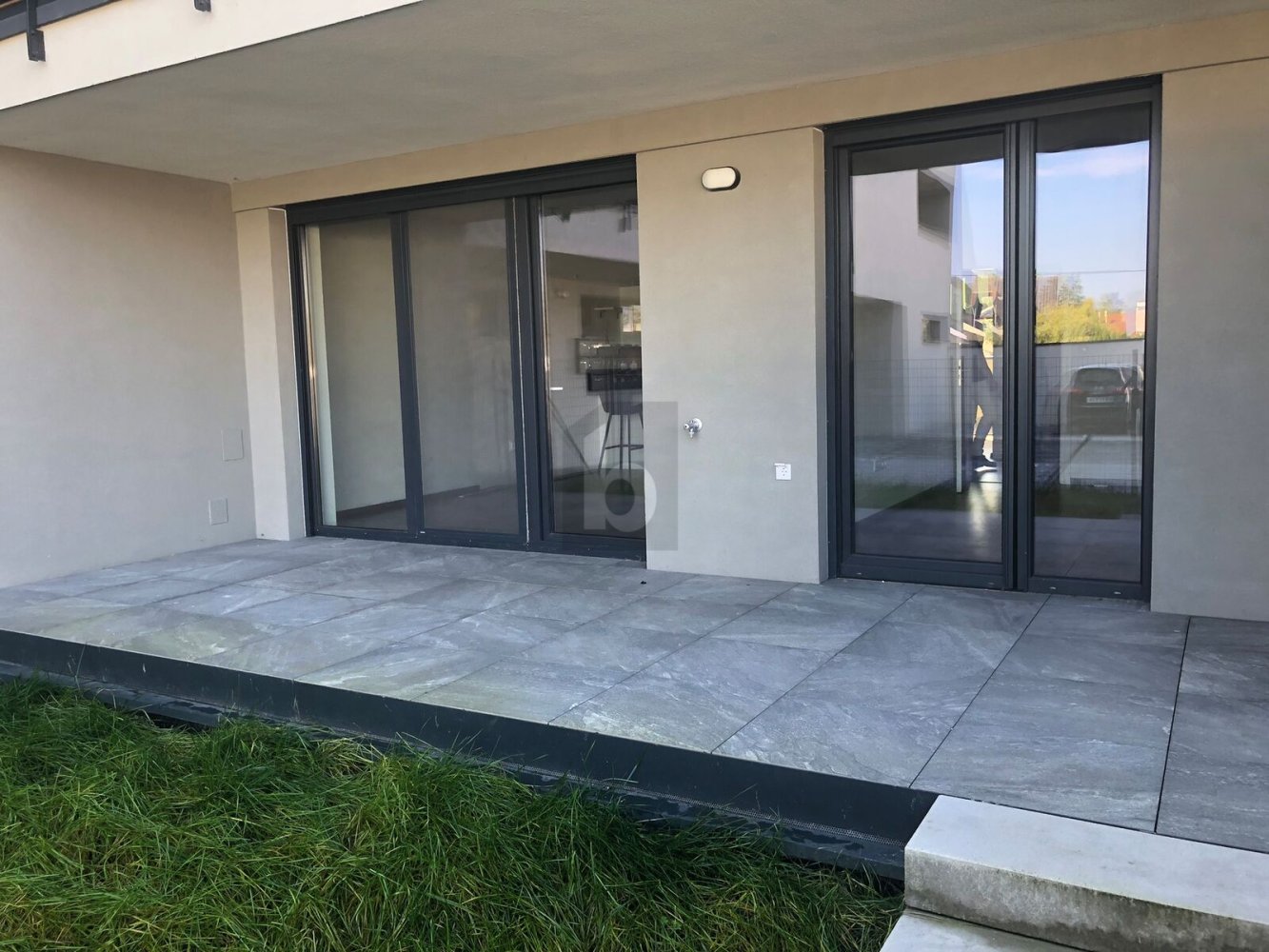 Propiedad comercial de 3 habitaciónes en Marchegg, Austria No. 201674