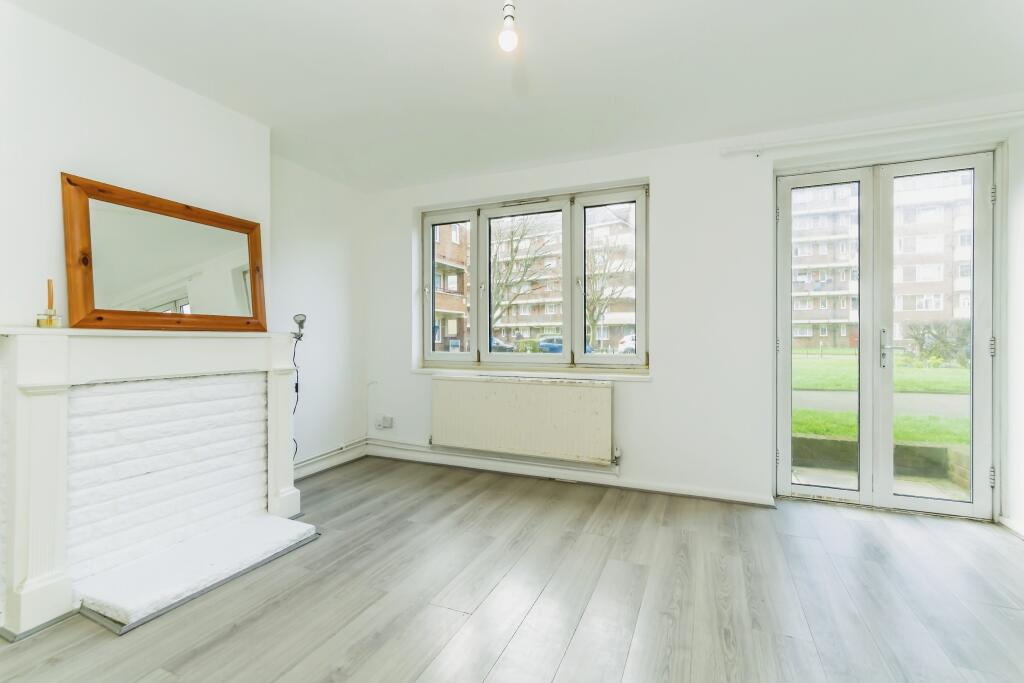 2 bedrooms Apartment in Mitcham, United Kingdom No. 11619