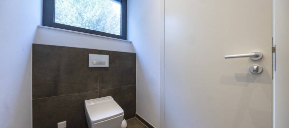 4 bedrooms Villa in Meerbusch, Germany No. 284400 9