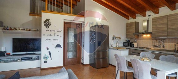 Apartamento de 2 dormitorios en Bubbiano, Italy No. 54294 4