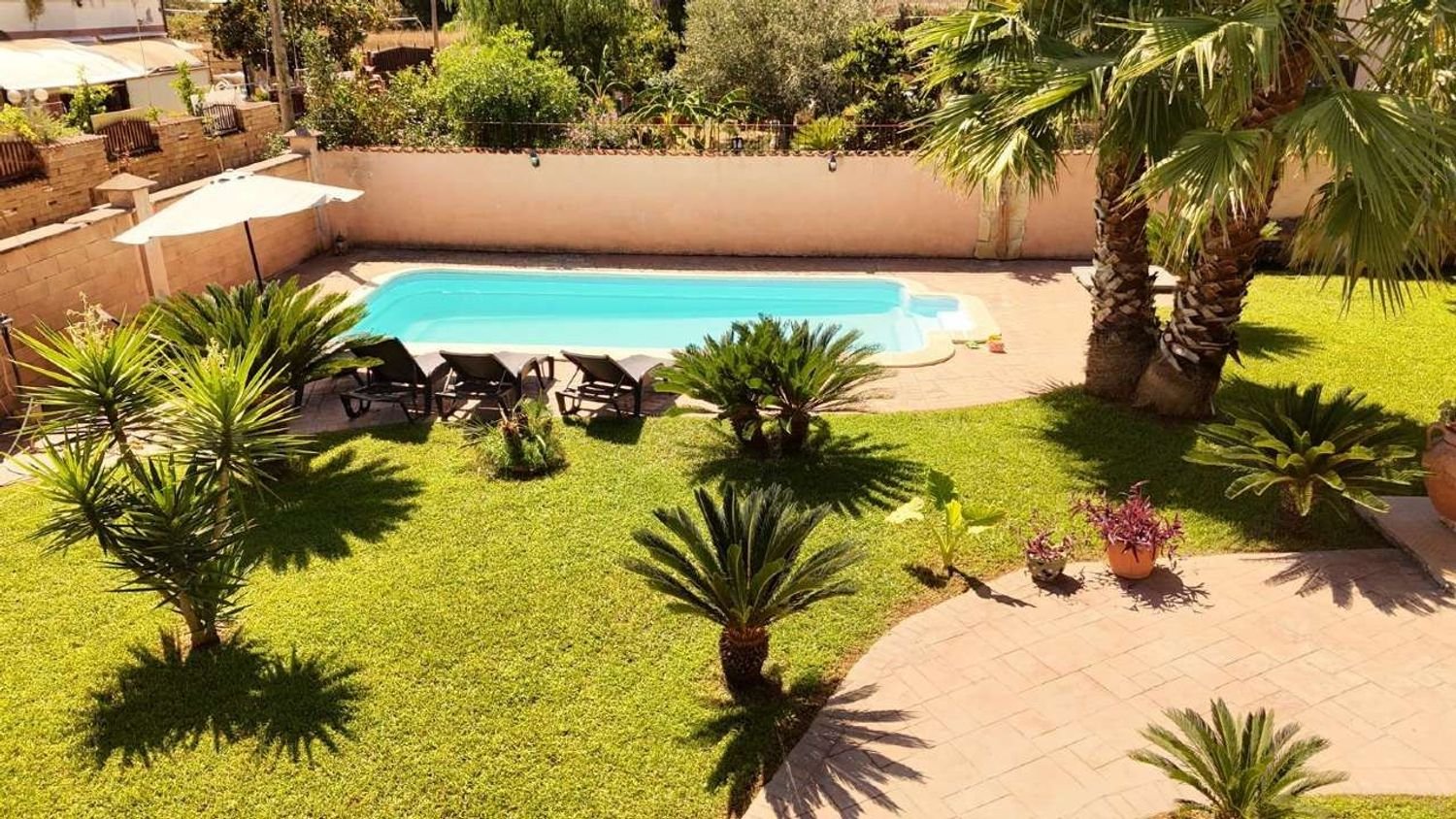 Вилла с 4 спальнями в Априлия, Италия № 362475