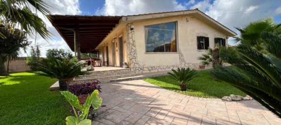 Вилла с 4 спальнями в Априлия, Италия № 362475 2