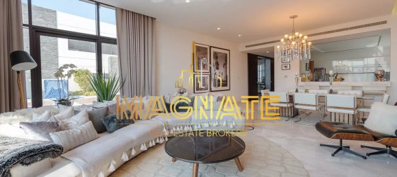 4 bedrooms Villa in Jumeirah Beach Residence, UAE No. 795 7