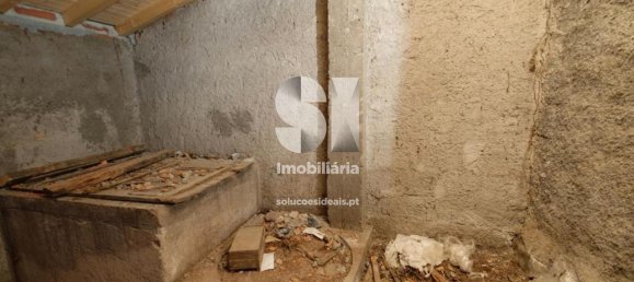 Дом с 2 спальнями в Вила Нова ди Пояриш, Португалия № 161797 8