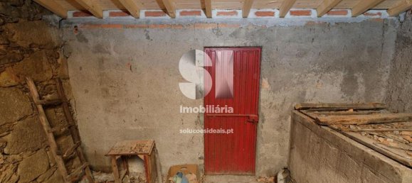 Дом с 2 спальнями в Вила Нова ди Пояриш, Португалия № 161797 9