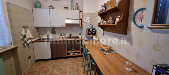 3 غرف نوم فيلا في Gossolengo, Italy رقم 220106 10