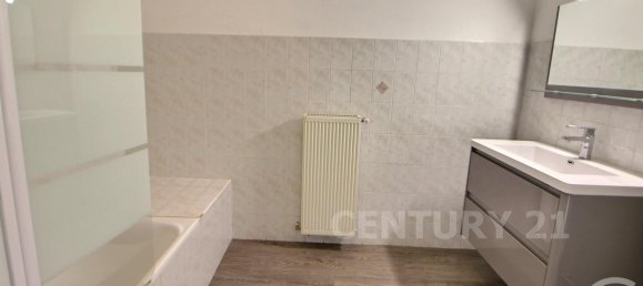3 Schlafzimmer Wohnung in Saint-Avold, France, Nr. 60701 8