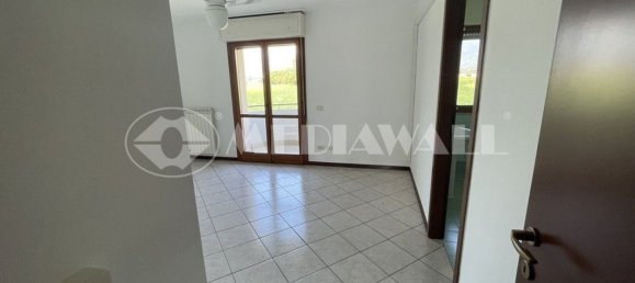 5-Zimmer Haus in Pordenone, Italy, Nr. 93949 25