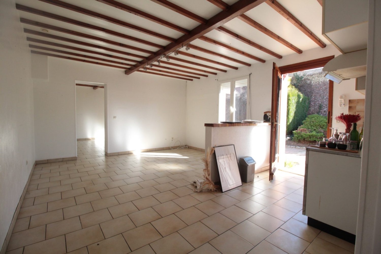 Villa de 4 dormitorios en Choisy-au-Bac, France No. 273648