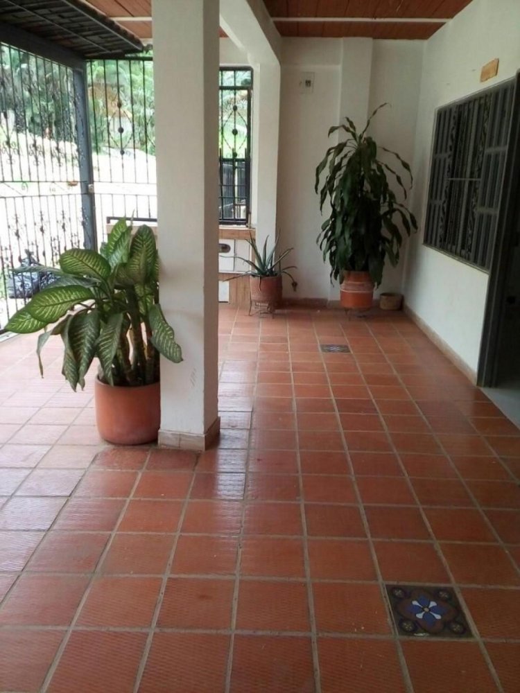 2 bedrooms House in Valle del Cauca, Colombia No. 2808