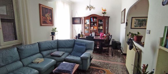 4 rooms Apartment in Genoa, Italy No. 259969 8