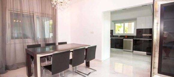 4 غرف نوم فيلا في Agios Tychonas, Cyprus رقم 7112 8