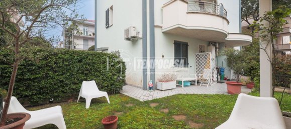 3-salle Appartement à Riccione, Italy No. 9219 26