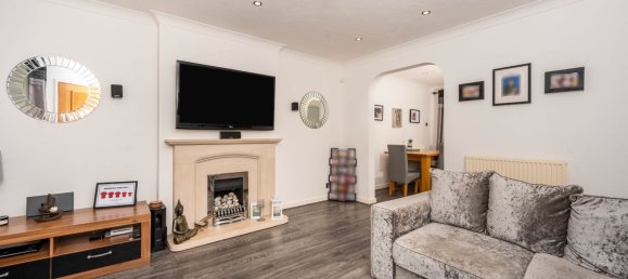 3 Schlafzimmer Haus in Widnes, United Kingdom, Nr. 2745 2