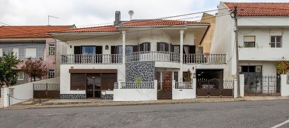 Casa de 3 dormitorios en Casal de Cambra, Portugal No. 54838 25