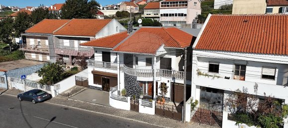 Casa de 3 dormitorios en Casal de Cambra, Portugal No. 54838 21