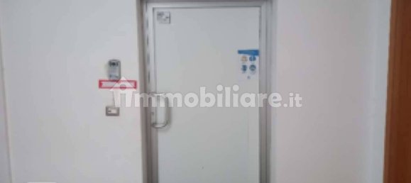 600m² Office in Marcianise, Italy No. 316140 2