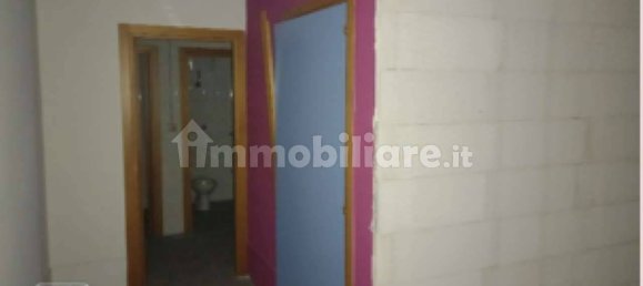 600m² Office in Marcianise, Italy No. 316140 15