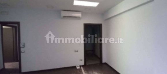 600m² Office in Marcianise, Italy No. 316140 5