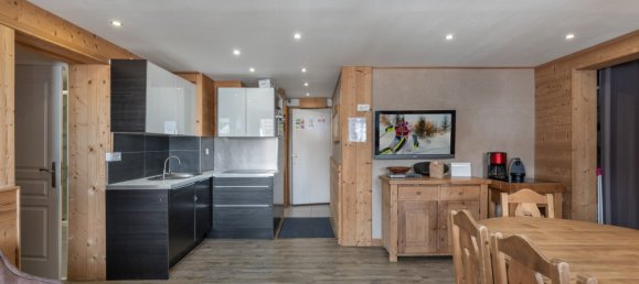 5 غرف نوم شقة في Les Belleville, France رقم 528 2