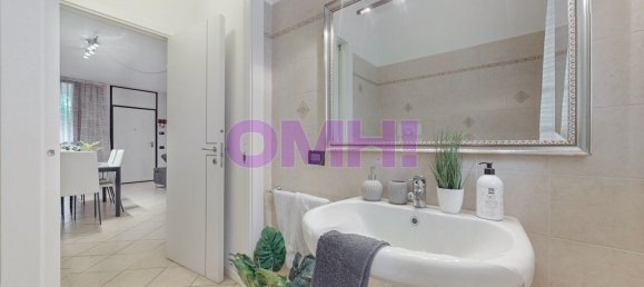 Casa de 4 dormitorios en Samarate, Italy No. 334211 12