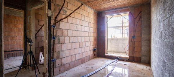 Apartamento de 3 habitaciónes en Prato, Italy No. 18369 15