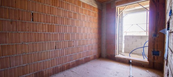 Apartamento de 3 habitaciónes en Prato, Italy No. 18369 13