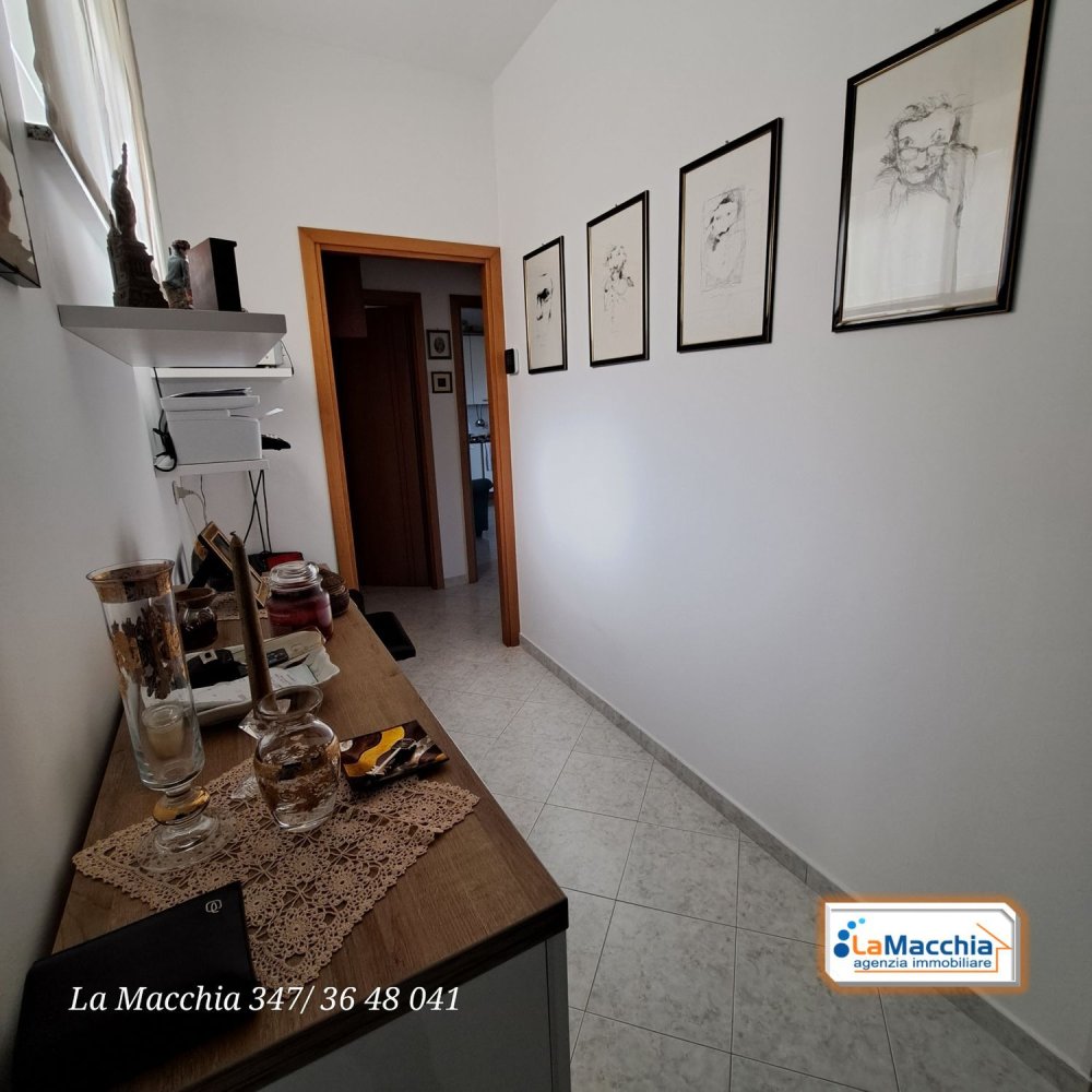 3غرفة شقة في Torregrotta, Italy رقم 116146