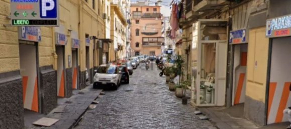 2 bedrooms Apartment in Naples, Italy No. 375842 23