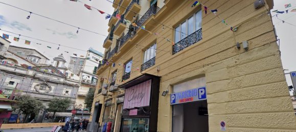 2 bedrooms Apartment in Naples, Italy No. 375842 26