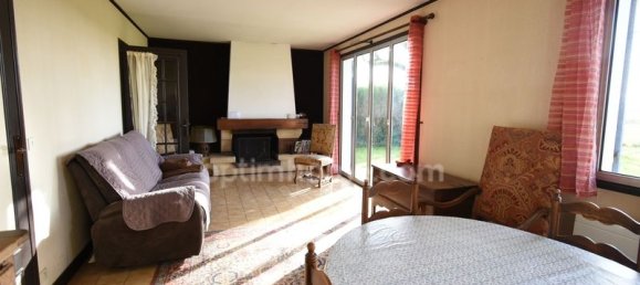 Casa de 4 dormitorios en Tremblay-les-Villages, France No. 156865 4