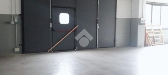  مستودع في Bolgare, Italy 1950متر مربع رقم 108610 22