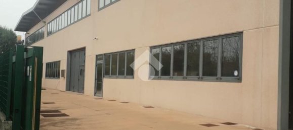  مستودع في Bolgare, Italy 1950متر مربع رقم 108610 5