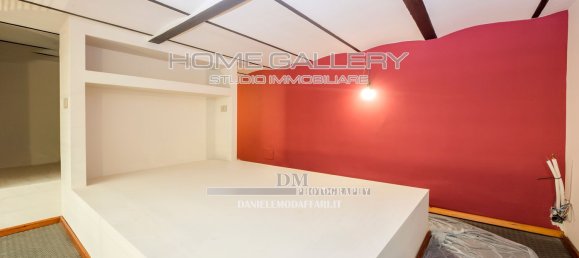 7 rooms Apartment in Genoa, Italy No. 115133 16