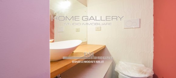 7 rooms Apartment in Genoa, Italy No. 115133 18