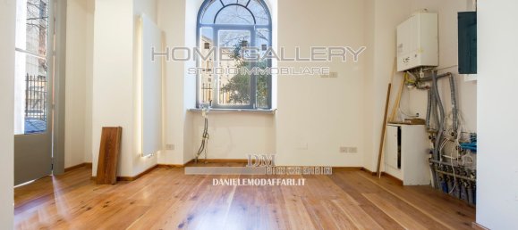 7 rooms Apartment in Genoa, Italy No. 115133 30