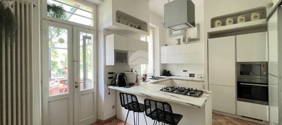 7 chambres Villa à Turin, Italy No. 327693 4