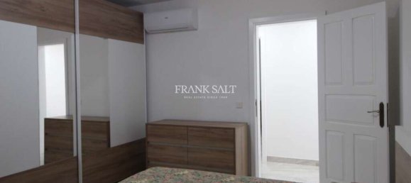 2 bedrooms Apartment in Xlendi, Malta No. 5911 8