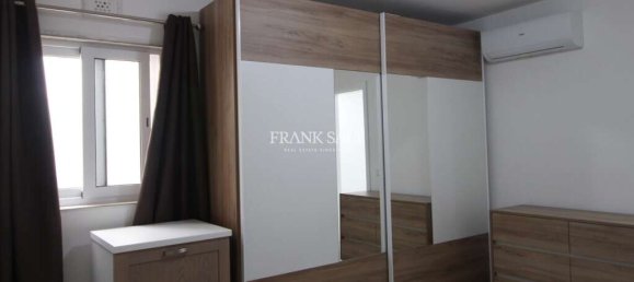 2 bedrooms Apartment in Xlendi, Malta No. 5911 9