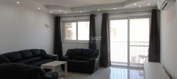2 bedrooms Apartment in Xlendi, Malta No. 5911 2