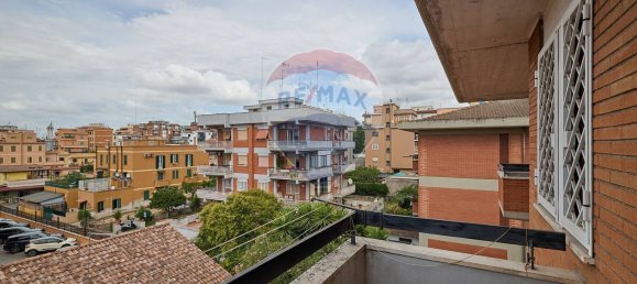 3 bedrooms Apartment in Rome, Italy No. 335477 7