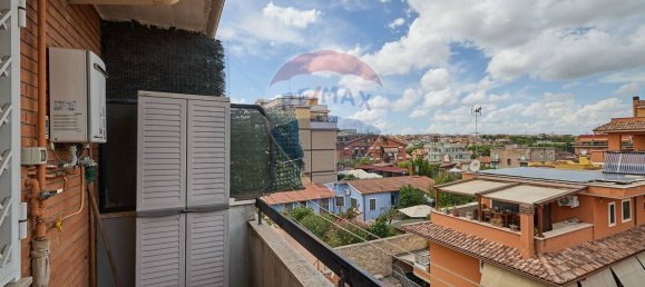 3 bedrooms Apartment in Rome, Italy No. 335477 8