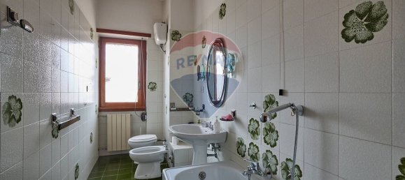 3 bedrooms Apartment in Rome, Italy No. 335477 12